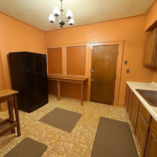 Photo - 3 Bedroom 1 Bathroom