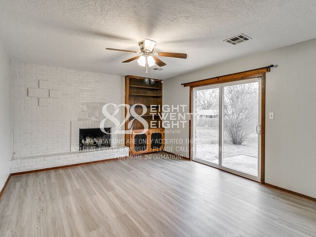 Photo - *COMING MAY 2026* Charming 3 Bed/1.5 Bath Single Family Home in West Norman