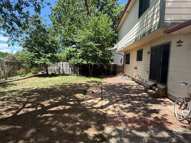Photo - Updated 4 bedrooms, 3.5 bathrooms!