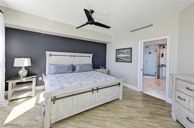 Building Photo - 4975 Bonita Beach Rd SW Unit 106