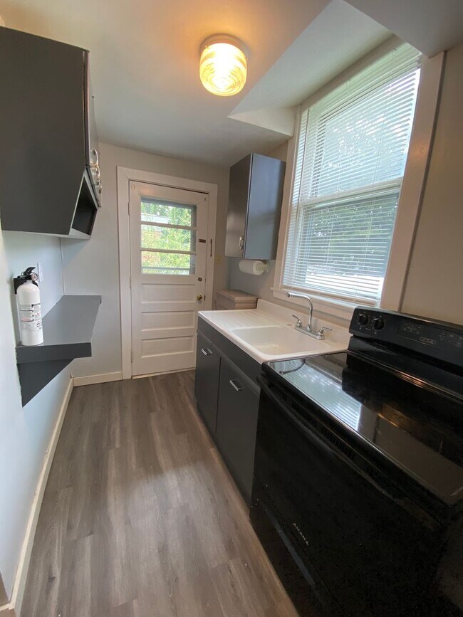 Photo - 130 S Bryant Ave Unidad Apt 1