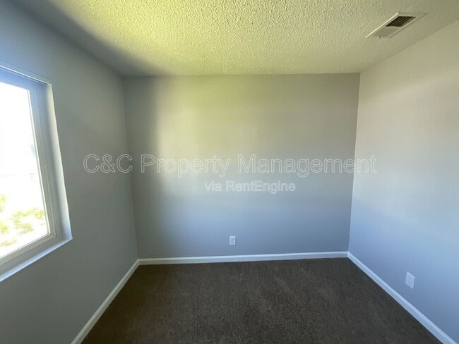 Photo - 292 Grecia Ct
