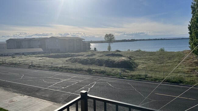 Photo - 2829 W Marina Dr