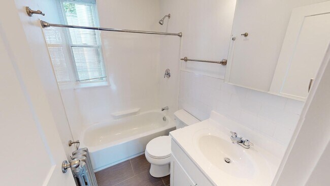 Photo - 123 Sutherland Rd