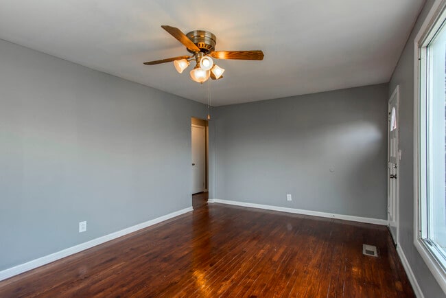 Photo - 3259 Panorama Dr