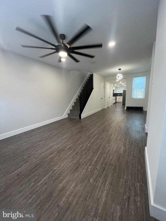 Building Photo - 2307 E Firth St Rental