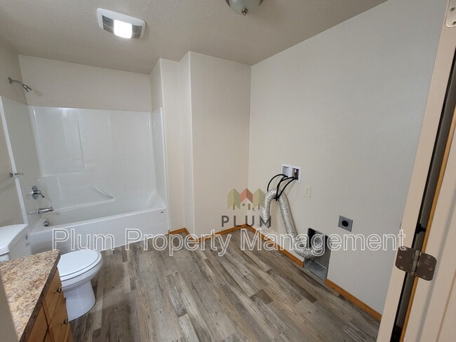 Photo - 4979 Potter Park Loop Unit #2