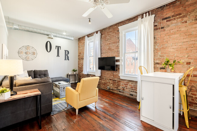 Photo - 111 E 13th St Apartment Unit ID1056146P