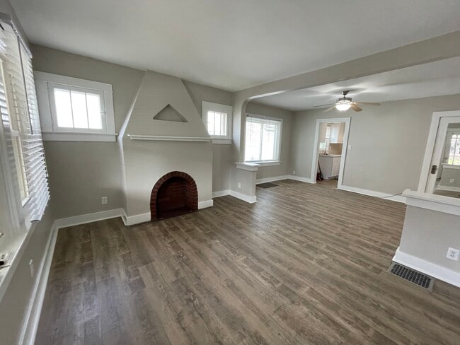 Photo - 2608 Westfield Ave