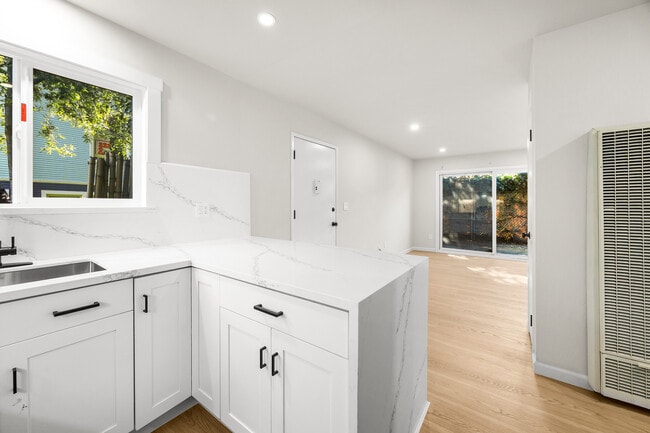 Photo - 509 Leibrandt Ave Unidad 3