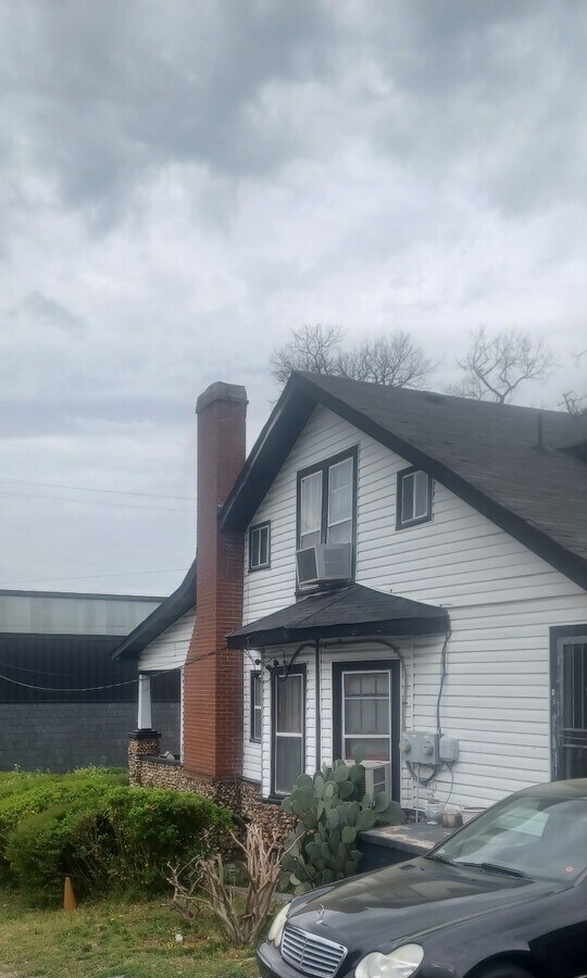 Photo - 1400 Dodson Ave