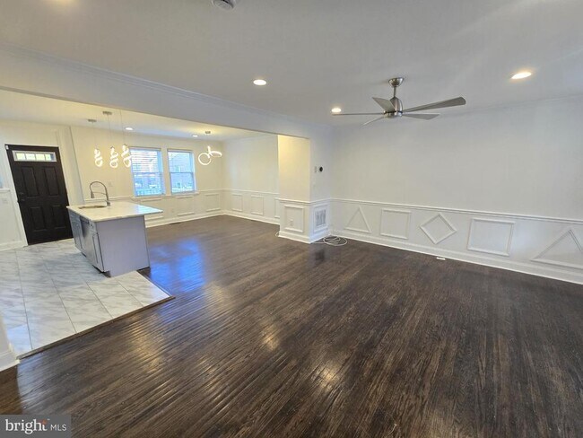 Photo - 1514 Lochwood Rd