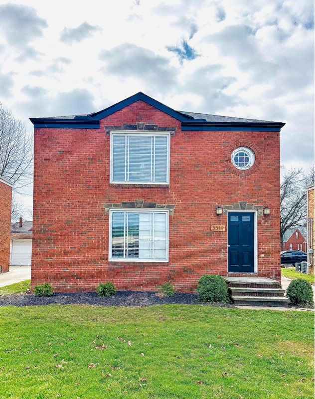 Photo - 3319 Warren Rd
