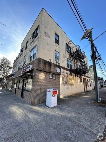 Building Photo - 779 Broadway Unit 2F Rental
