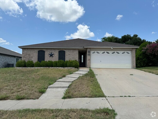 Building Photo - Beautiful Home in Great Location