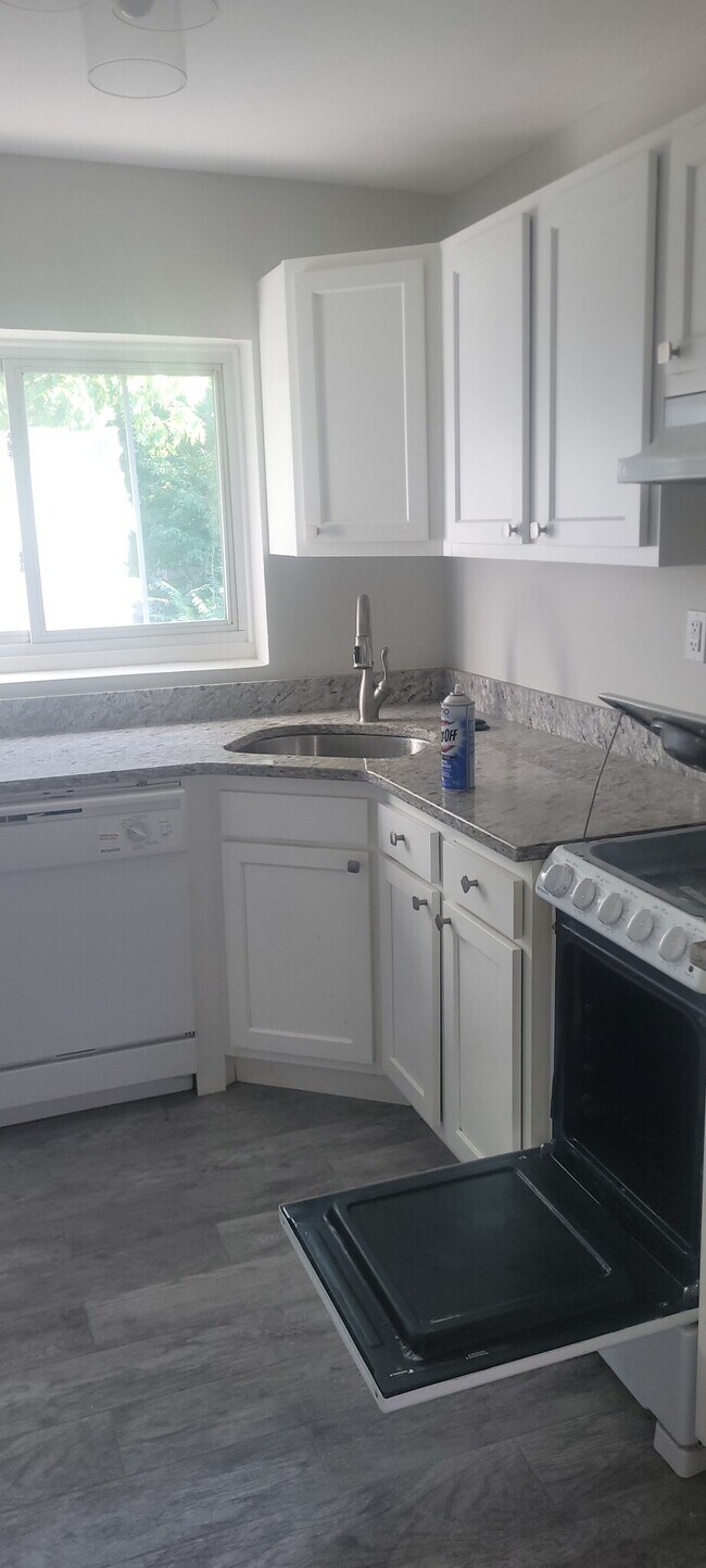 78 Saint Stephen St