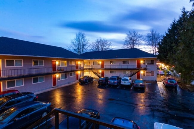 Building Photo - Renovated 2 Bedroom Flat in St. Johns/Port... Unit 7544 Rental