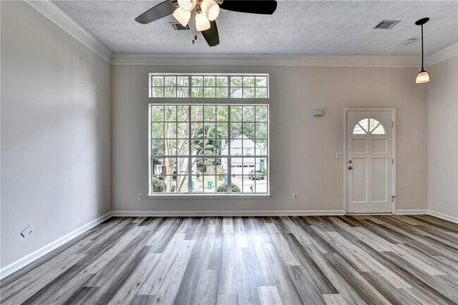 Photo - 10850 Mortons Cir