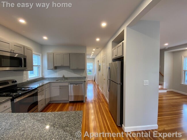 Photo - 10 Trapelo Rd Unit #5