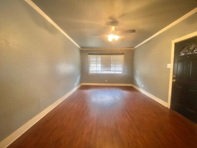 Photo - 2509 Knoxville Ave Unit 2509 Knoxville Ave. -  A