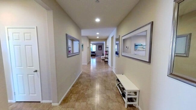 848 Reyana Way