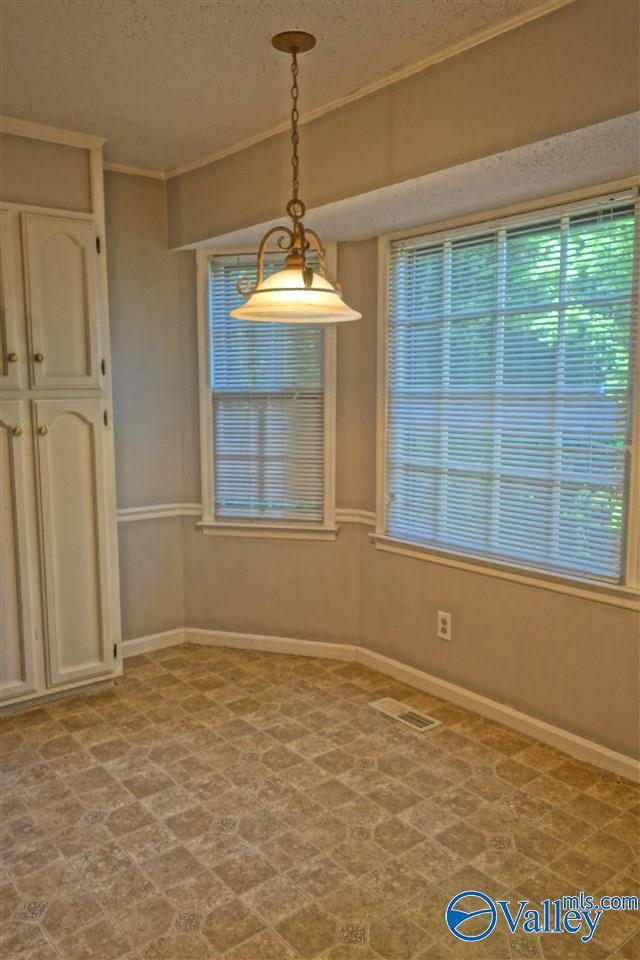 Photo - 2516 Willena Dr SE