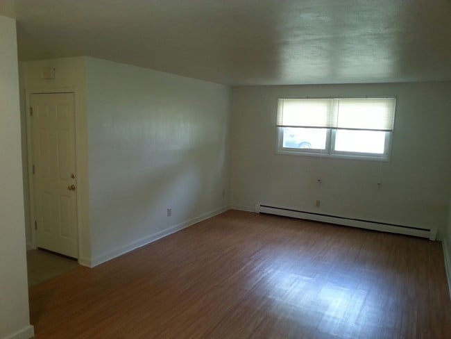 Photo - 1211 Wall St Unit 1