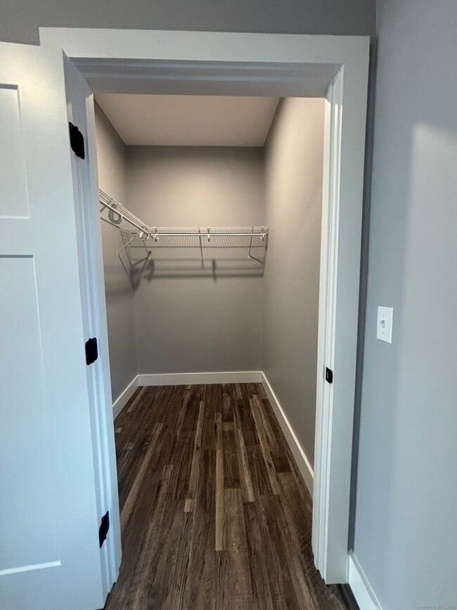 Photo - 303 Norwich-New London Turnpike