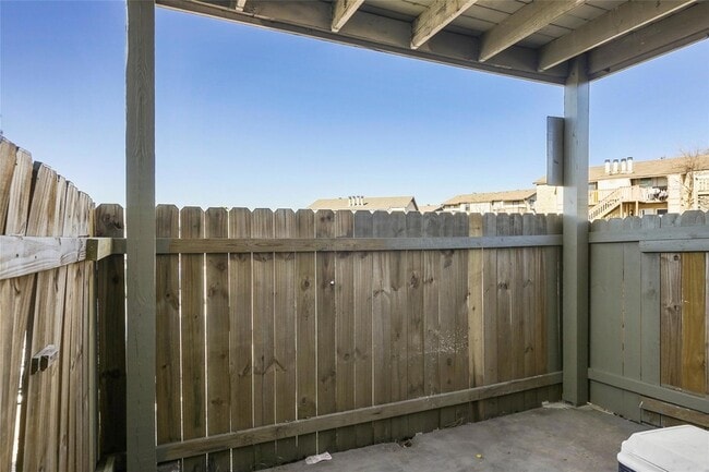 Photo - 10207 Brownie Dr Unidad B