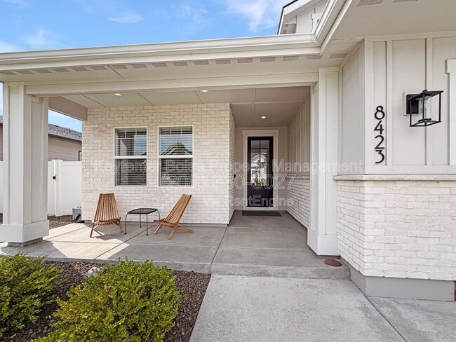 Photo - 8423 W Brooks Dr