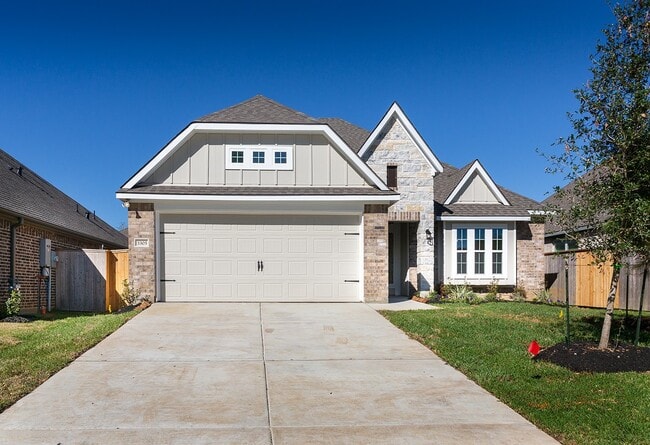 Building Photo - 3305 Rolling View Ct