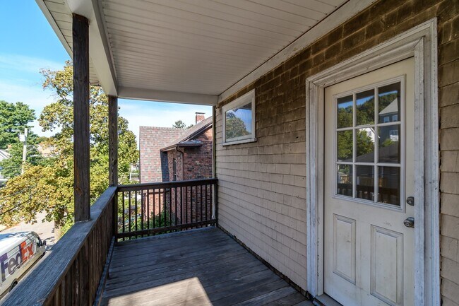 7 Haydn St Unit 2
