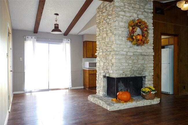 Photo - 1416 Cardinal Hill Dr