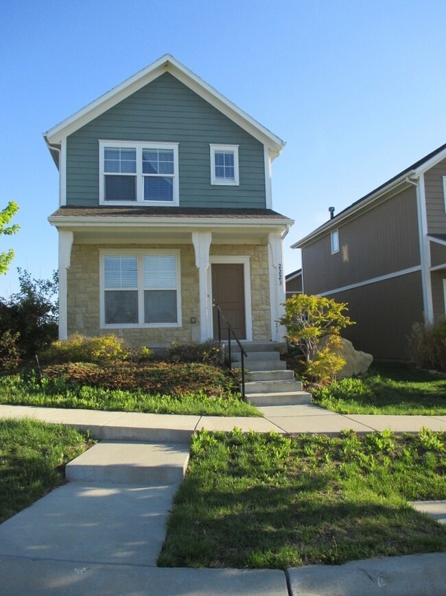 Beautiful Home in Great Location! - Beautiful Home in Great Location!