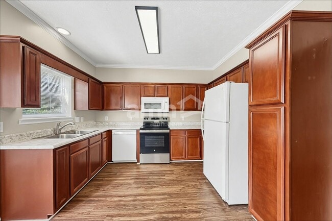 221 Scarlet Ridge Ct