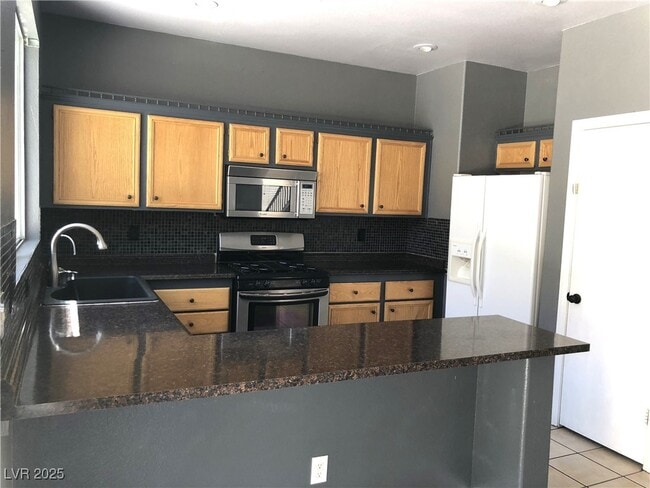 Building Photo - 8741 Emsdale Ct Rental
