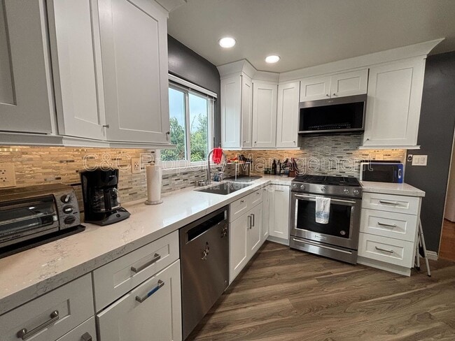 Photo - 8 Alvina Ave