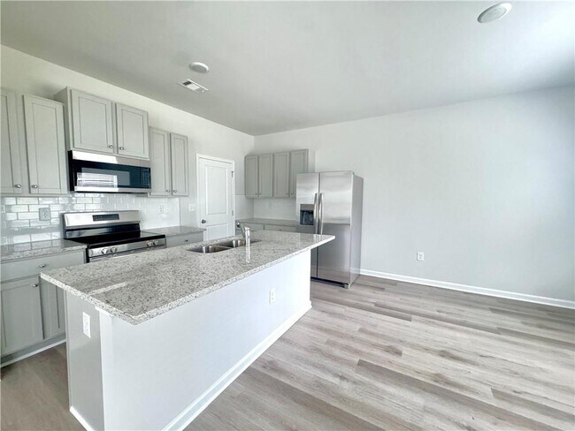 Photo - 11085 Suria Dr