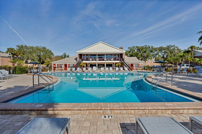 Pool and Clubhouse
