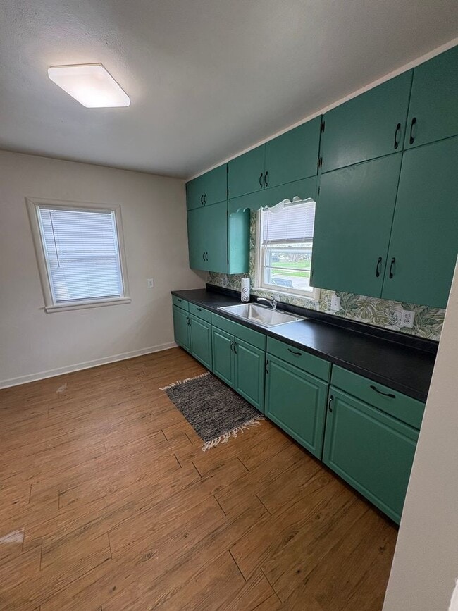 Photo - 3bd 2ba