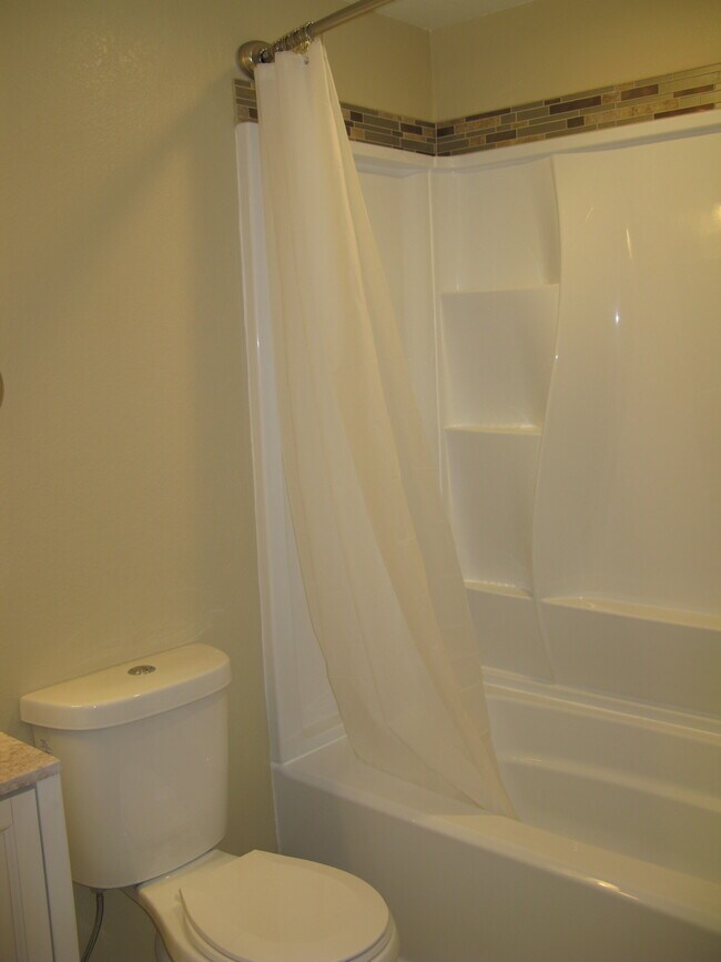 305 S 5th St W Rental House Rental in Homedale, ID