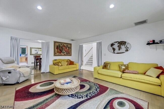 45 Kershner Pl