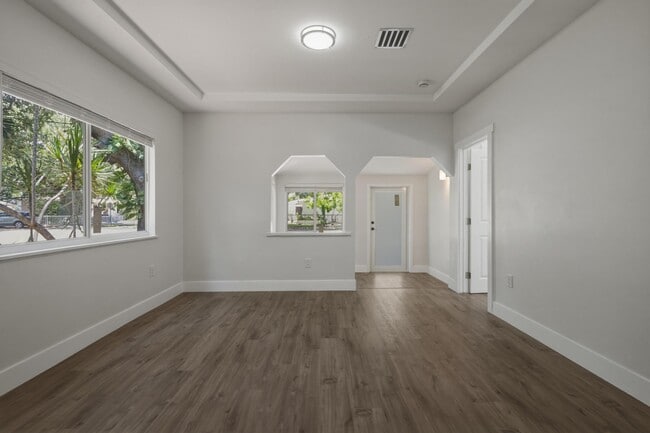 Photo - 12980 NE 10th Ave