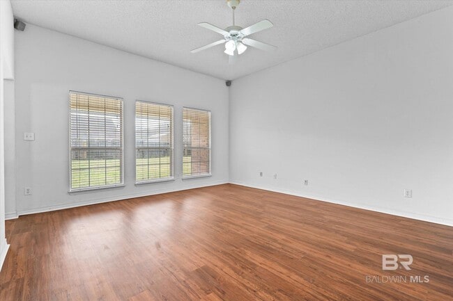 Photo - 9704 Chariot Ave