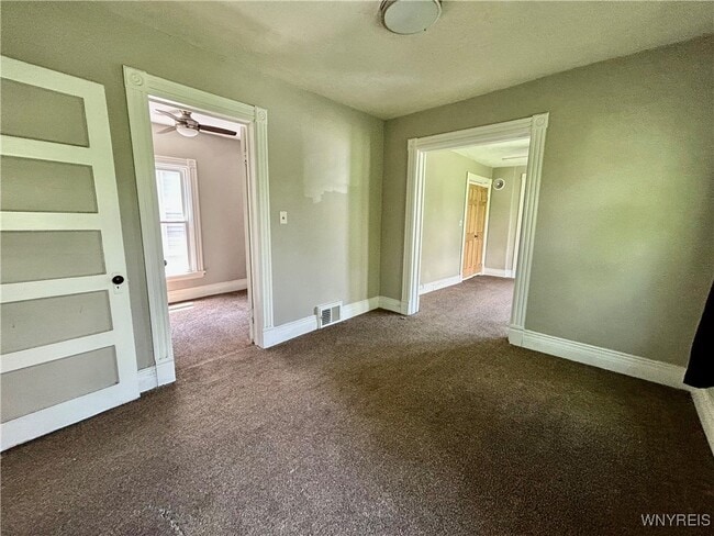 Photo - 499 West Ave