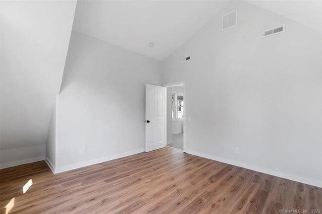 Photo - 19 Willard St Unit FL 3