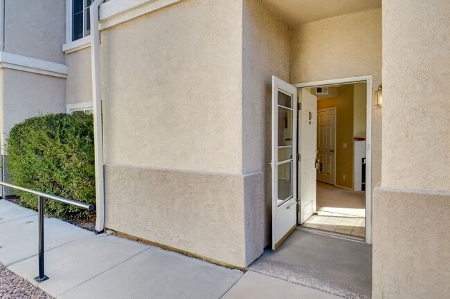 Photo - 3855 Strawberry Field Grove Unit Apt D