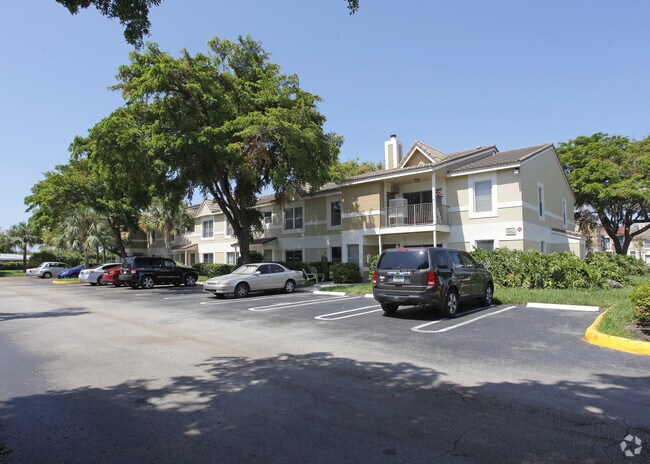 IMT BelaSera at Forest Hills