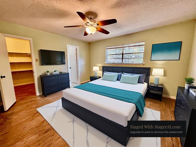 Photo - 8104 Pinto Path