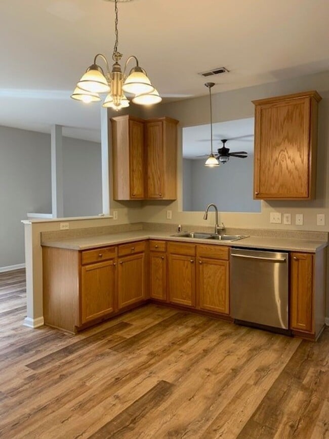 Photo - 213 Carolina Town Ln